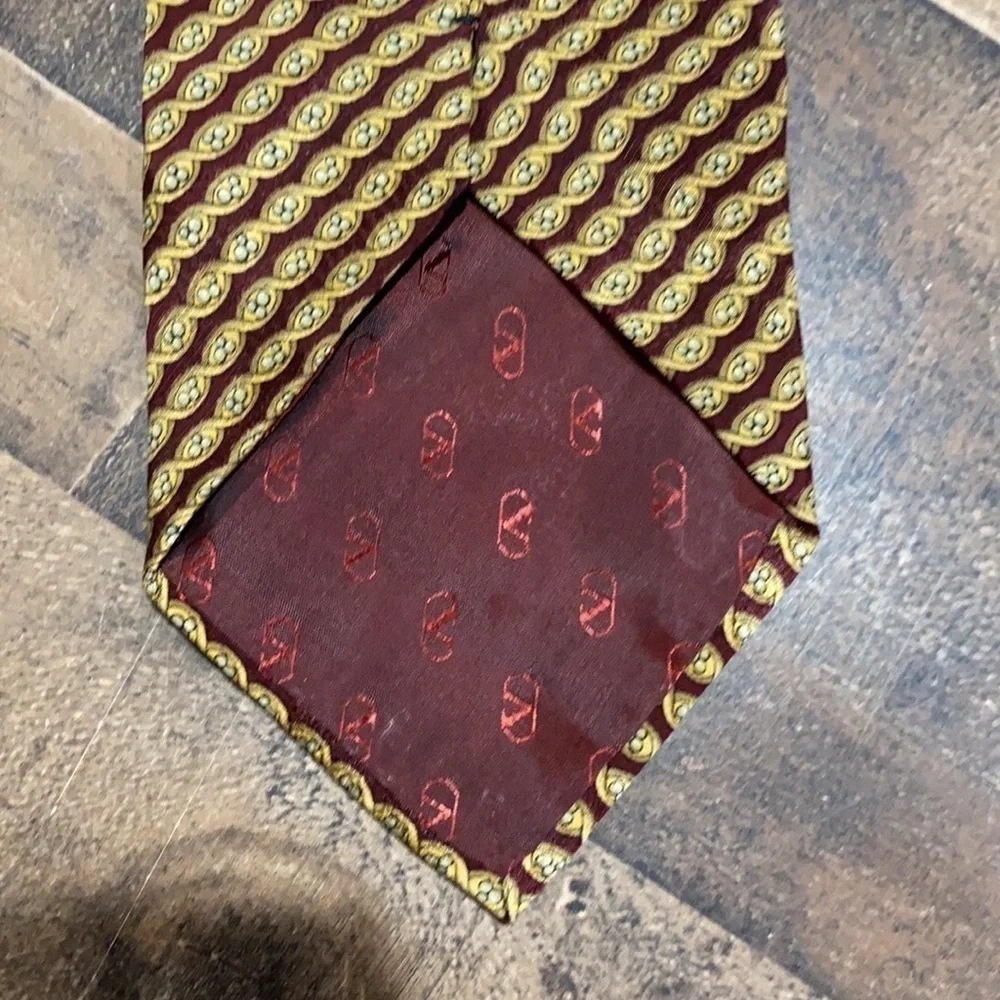 Valentino‎ silk tie
